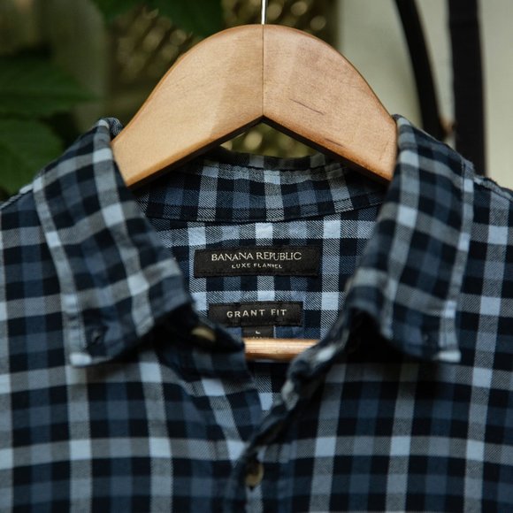 Banana Republic Luxe Flannel - Picture 3 of 3